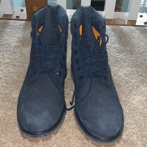 navy men’s timberlands